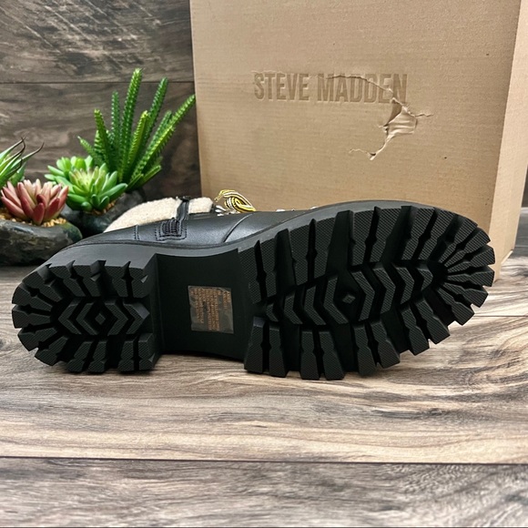 NIB Steve Madden Aniko Faux Fur Lace Up Faux Leather Winter Combat Boots - Picture 8 of 13